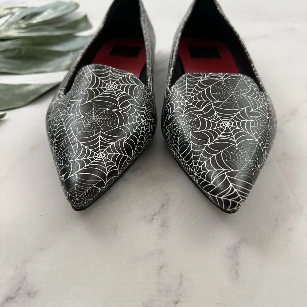 Strange Cult Womens Dagger Spider Web Loafer Flats Size 10 Black White Point Toe